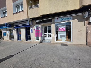 Local comercial en venta en Moaña