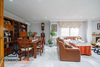 Chalet en venta en Ogíjares