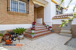 Chalet en venta en Ogíjares