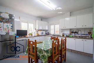 Chalet en venta en Ogíjares