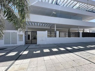 Local comercial en venta en La Carihuela en Torremolinos
