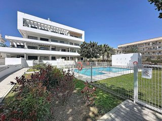 Local comercial en venta en La Carihuela en Torremolinos
