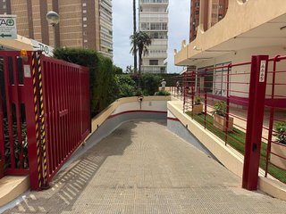 Garaje en venta en Playa de Levante en Benidorm