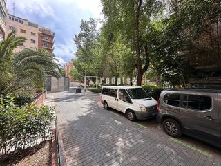 Local comercial en alquiler en Chopera en Madrid