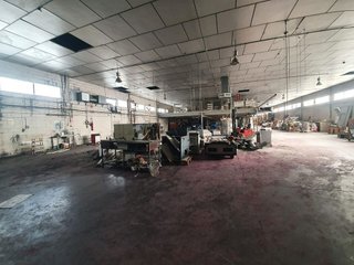 Nave industrial en alquiler en La Paz en Alcalá de Guadaira