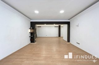 Local comercial en alquiler en Centre en Castellar del Vallès