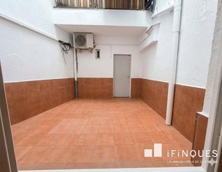 Local comercial en alquiler en Centre en Castellar del Vallès