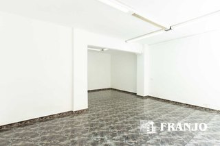 Local comercial en venta en Centre - Eixample – Can Llobet – Can Serra en Barbera del Vallès