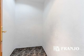 Local comercial en venta en Centre - Eixample – Can Llobet – Can Serra en Barbera del Vallès