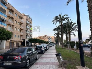 Restaurante en venta en El Puerto - Romanilla en Roquetas de Mar