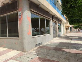Restaurante en venta en El Puerto - Romanilla en Roquetas de Mar