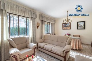 Chalet en venta en Cájar