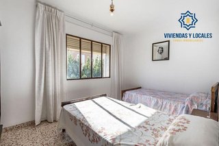Chalet en venta en Cájar