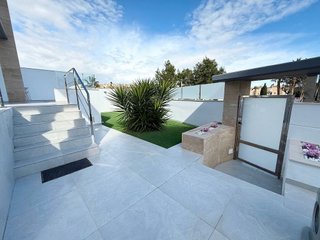 Chalet en venta en Campos de Golf - Villa Martin - Los Dolses en Orihuela
