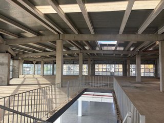 Nave industrial en alquiler en La Paz en Alcalá de Guadaira