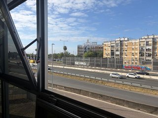 Nave industrial en alquiler en La Paz en Alcalá de Guadaira