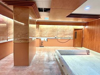 Local comercial en venta en Artigas - Llefià en Badalona