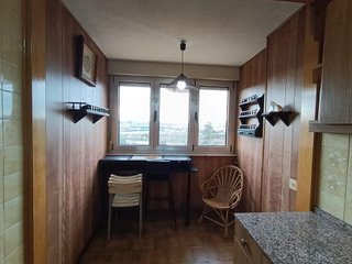 Piso en venta en El Polígono en Gijón