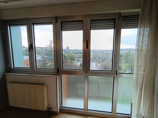 Piso en venta en El Polígono en Gijón