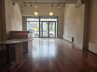 Local comercial en venta en Instituts - Universitat en Lleida