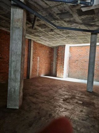 Local comercial en alquiler en Eixample Nord – La Devesa en Girona