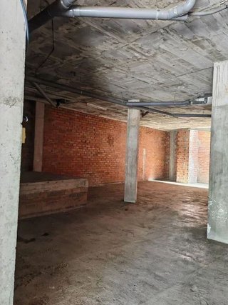 Local comercial en alquiler en Eixample Nord – La Devesa en Girona