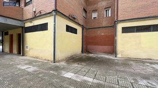 Local comercial en alquiler en Constitución-El Balconcillo en Guadalajara
