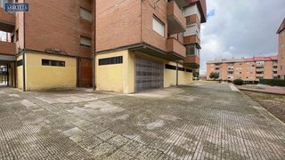Local comercial en alquiler en Constitución-El Balconcillo en Guadalajara