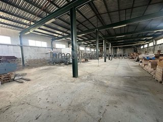 Nave industrial en alquiler en Cabra