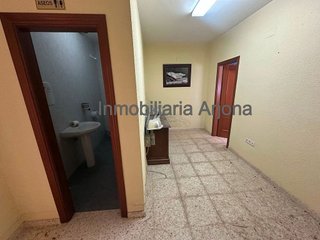 Nave industrial en alquiler en Cabra