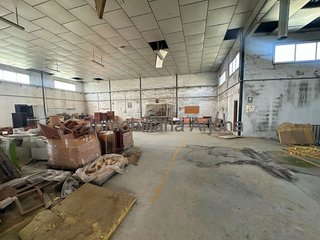 Nave industrial en alquiler en Cabra