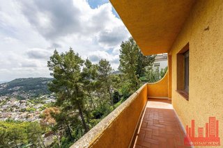 Chalet en venta en Vallirana