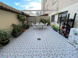 Piso en venta en El Mercado en Manises