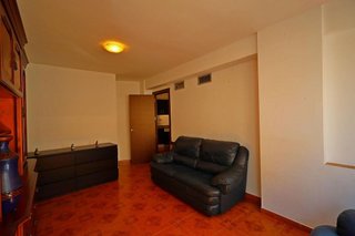 Piso en venta en Playamar en Torremolinos