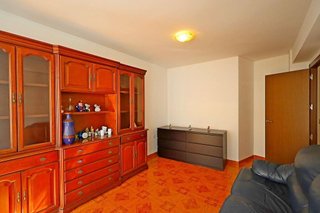 Piso en venta en Playamar en Torremolinos
