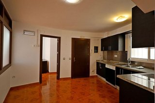 Piso en venta en Playamar en Torremolinos
