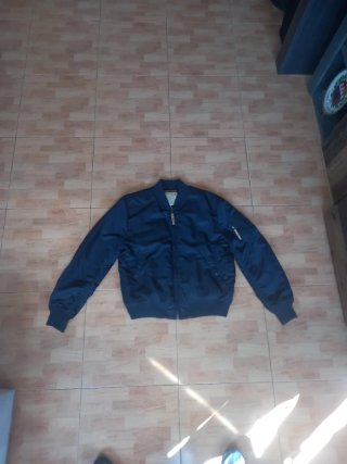 Chaqueta Alpha Industries MA-1
