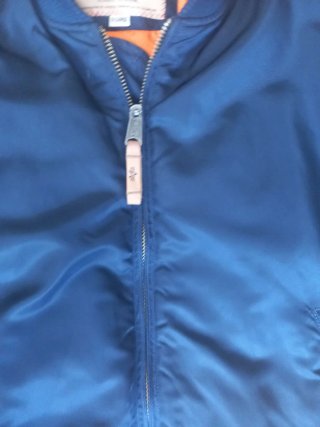Chaqueta Alpha Industries MA-1