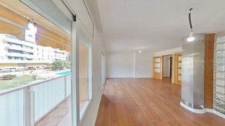 Piso en venta en Poble Nou - Zona Esportiva en Terrassa