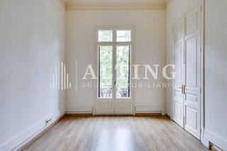Oficina en alquiler en L'Antiga Esquerra de l'Eixample en Barcelona