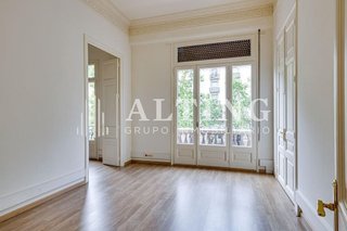 Oficina en alquiler en L'Antiga Esquerra de l'Eixample en Barcelona