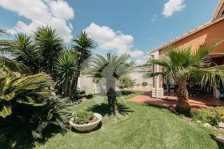 Casa pareada en venta en San Antonio de Benagéber