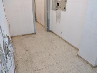 Local comercial en alquiler en La Chantría - La Lastra en León