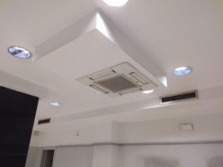 Local comercial en alquiler en La Chantría - La Lastra en León