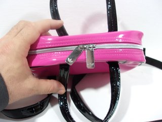 Borsetta Adidas rosa e nera lucida