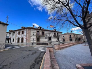 Chalet en venta en Olías del Rey