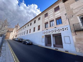Chalet en venta en Olías del Rey