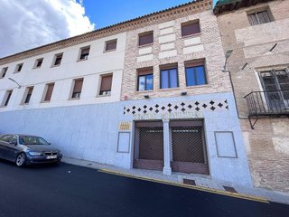 Chalet en venta en Olías del Rey