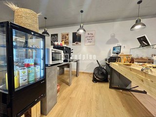 Local comercial en alquiler en La Nova Esquerra de l'Eixample en Barcelona