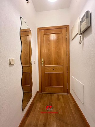 Piso en alquiler en Velilla de San Antonio